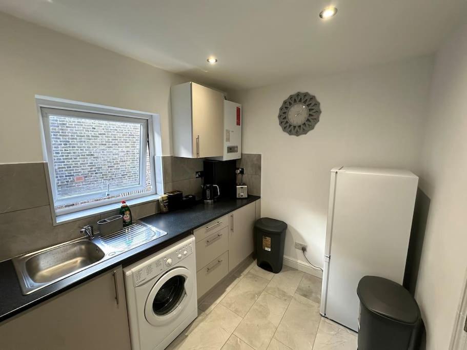 3 Bed Hackney/Harringay Flat Lägenhet London Exteriör bild