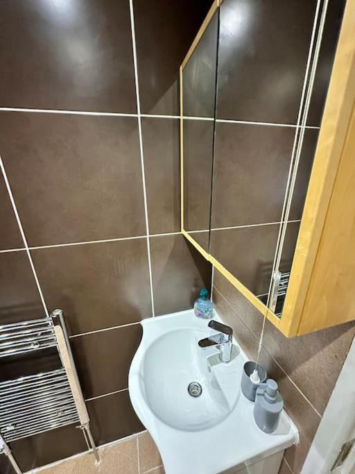 3 Bed Hackney/Harringay Flat Lägenhet London Exteriör bild